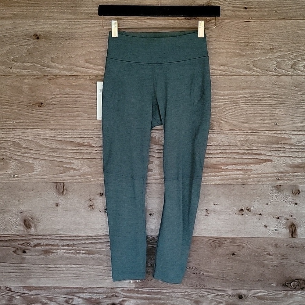 Outdoor Voices Size XS Evergreen TechSweat Core 3/4 Legging NWT